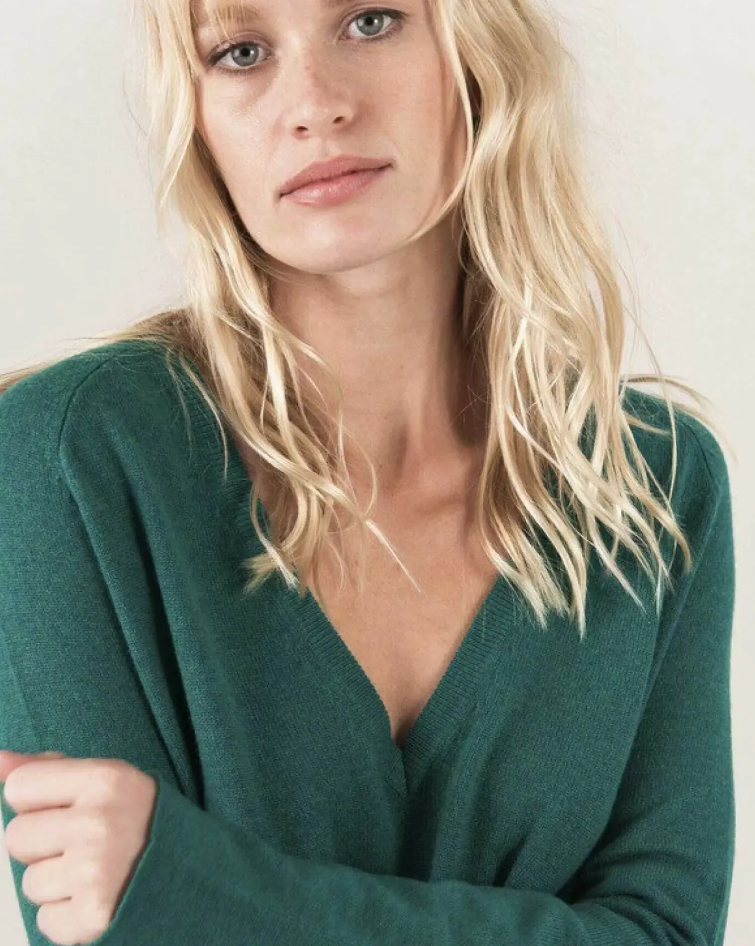 Kujten Sweaters & Sweatshirts>Women Boyfriend V-Neck Cashmere Sweater Vert Menthe