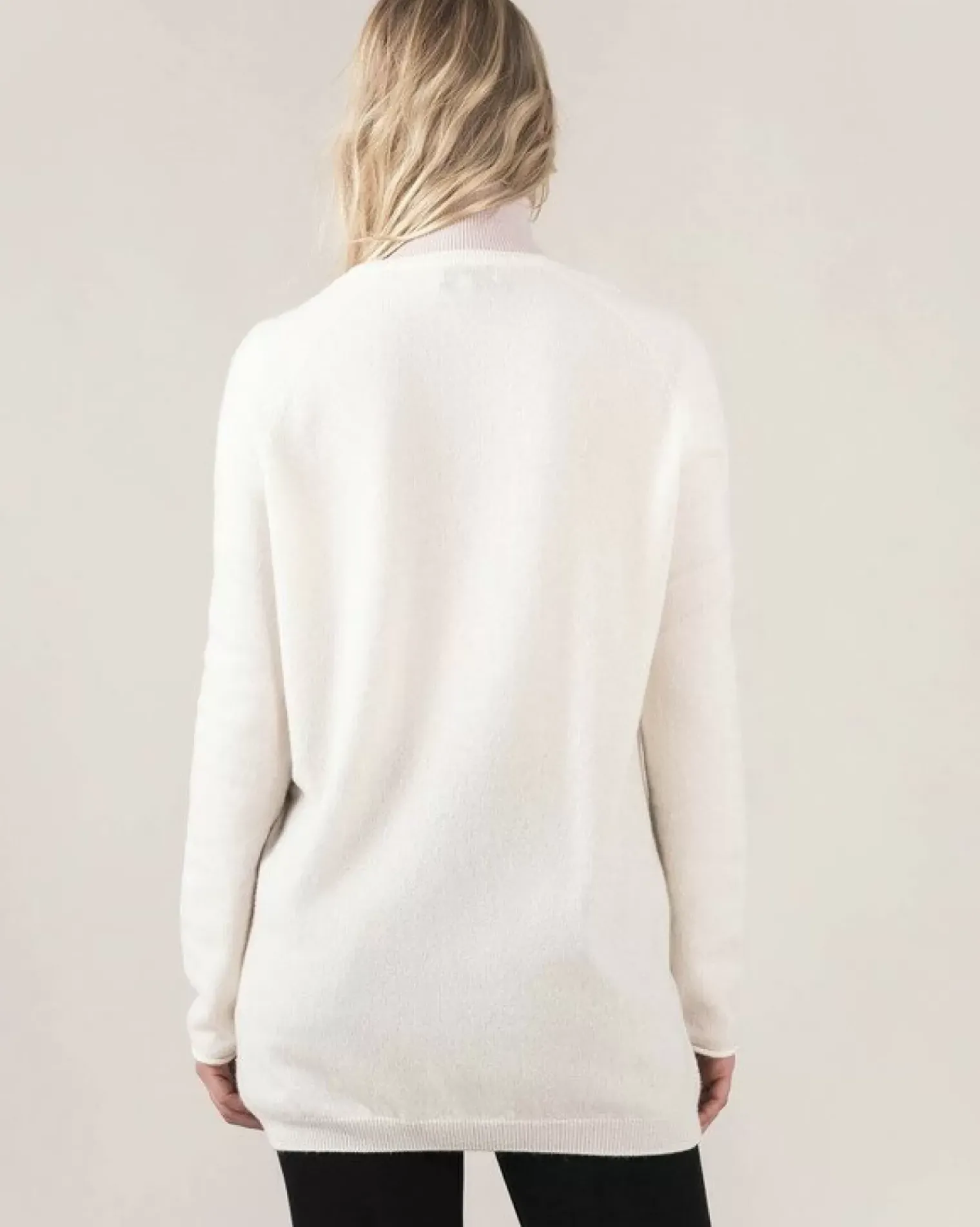 Kujten Sweaters & Sweatshirts>Women Boyfriend V-Neck Cashmere Sweater Blanc