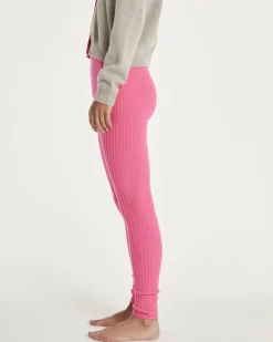 Kujten Joggings & Leggings><noscript><img width=