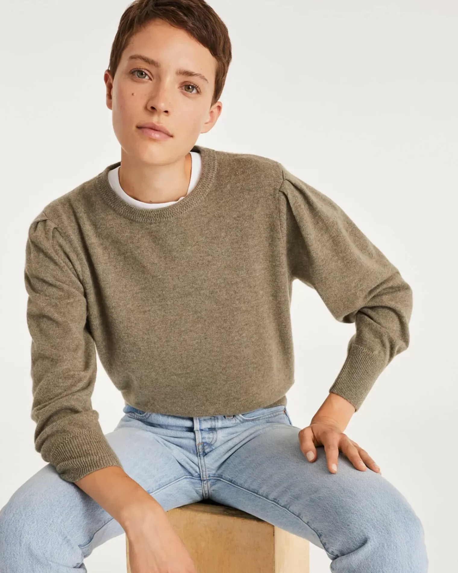 Kujten Sweaters & Sweatshirts>Women Round Neck Cashmere Sweater Kaki Chine