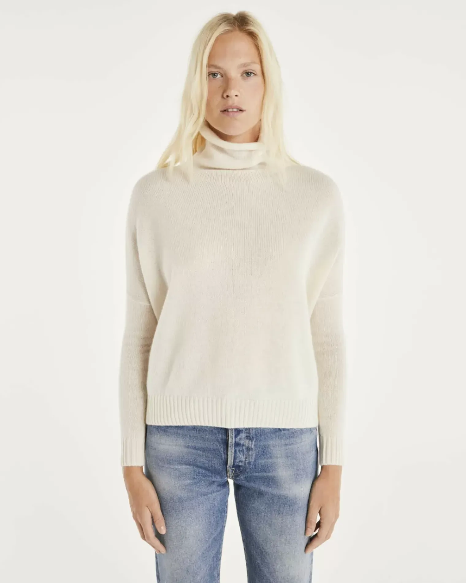 Kujten Sweaters & Sweatshirts>Women Turtleneck Cashmere Sweater Blanc