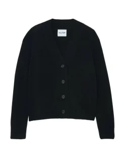 Kujten Jackets & Vests><noscript><img width=