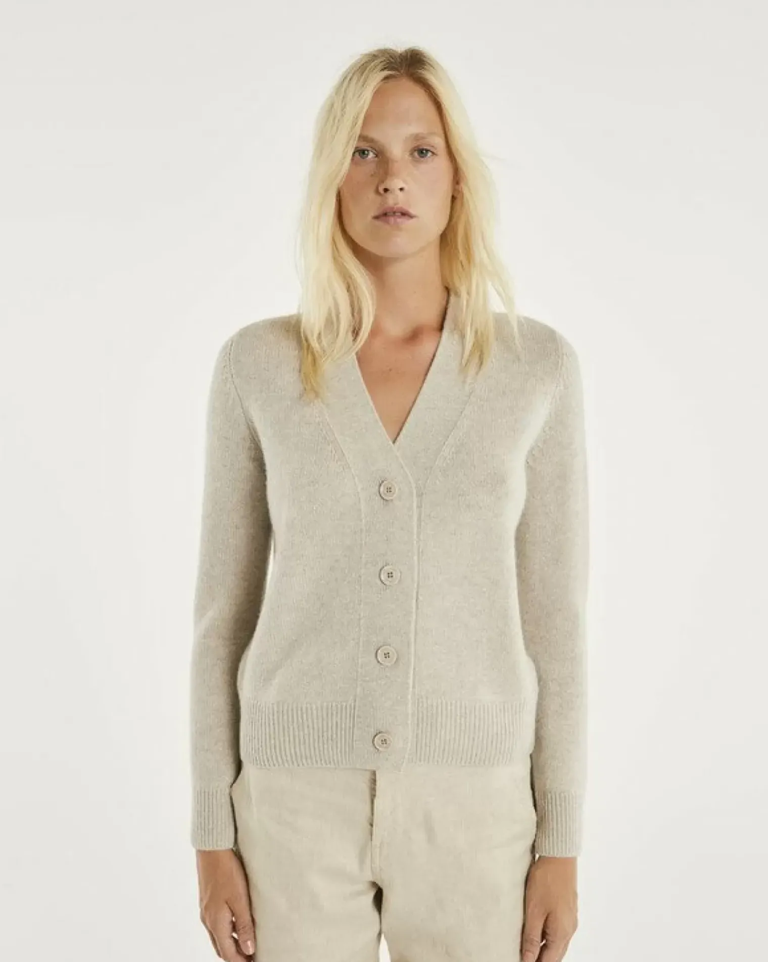 Kujten Jackets & Vests>Women V-Neck Cashmere Cardigan Avoine